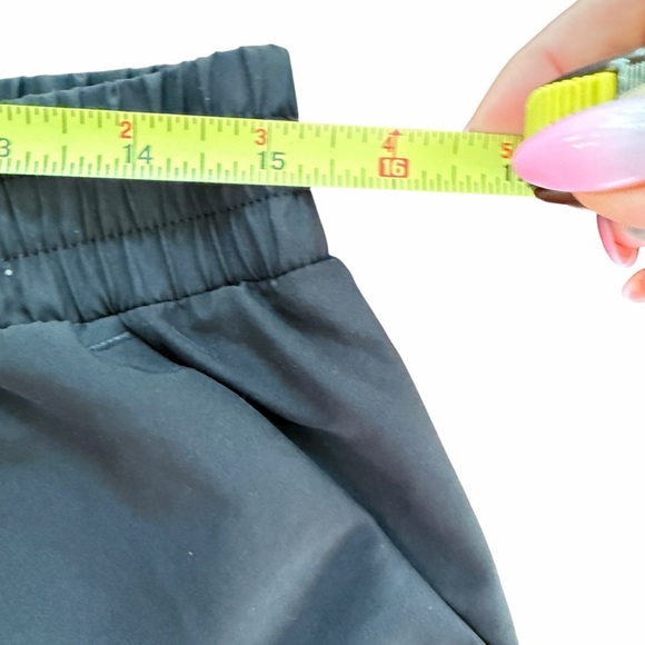 PUMA Women’s Running Shorts Black Mesh Liner Athletic Gym Shorts Size M - Picture 7 of 7